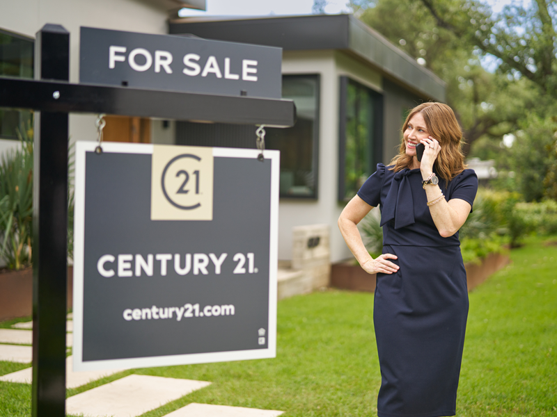 Century 21 Luxury Real Estate Team