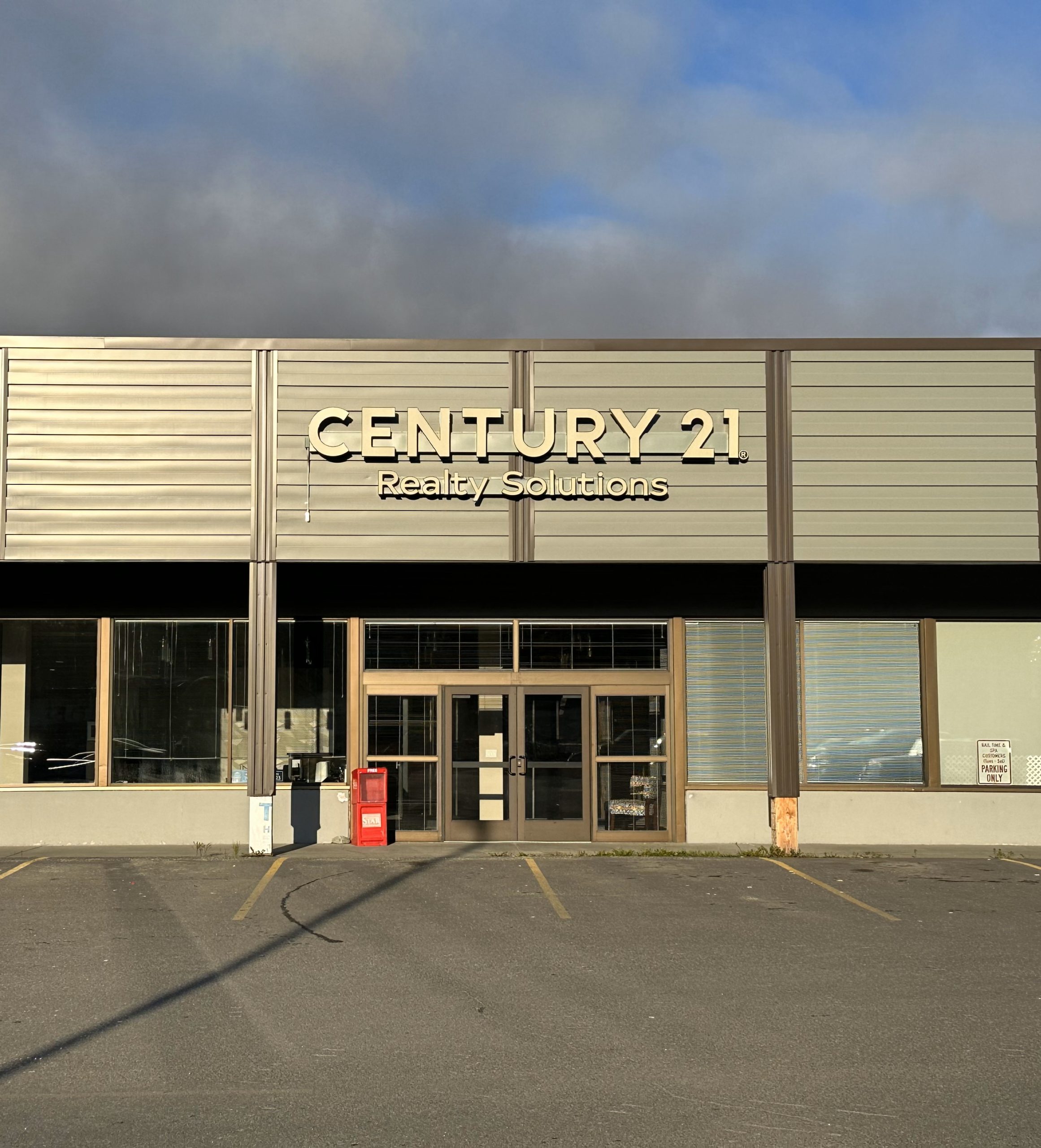 Century 21 Realty Solutions Eagle River Office